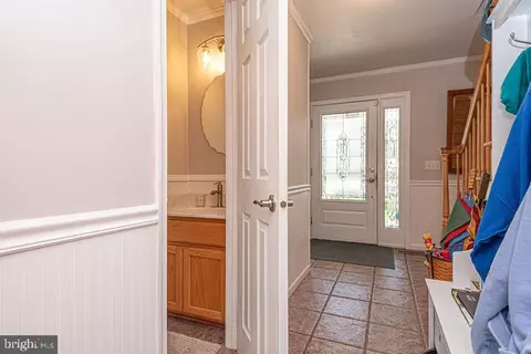 Entry Way - 101 Seafarer Ln, Ocean Pines, MD 21811 photo 3 of 5