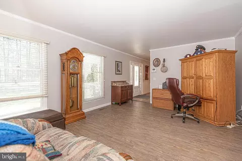 Living - 101 Seafarer Ln, Ocean Pines, MD 21811 photo 1 of 5