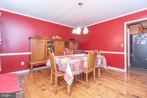Dining - 101 Seafarer Ln, Ocean Pines, MD 21811 photo 2 of 4