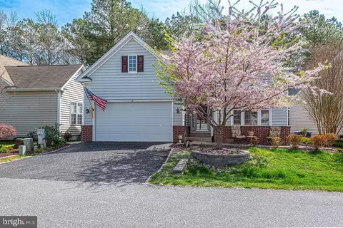13 Chatham Ct, Ocean Pines, MD 21811