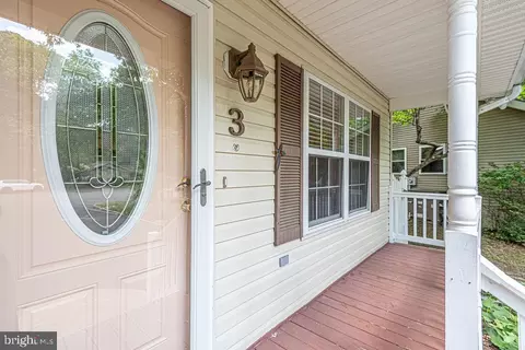 Exterior - 3 Evergreen Ct, Berlin, MD 21811 photo 7 of 17