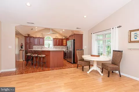 Other - 3 Evergreen Ct, Berlin, MD 21811 photo 5 of 12