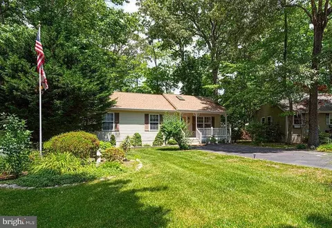 Exterior - 3 Evergreen Ct, Berlin, MD 21811 photo 3 of 17