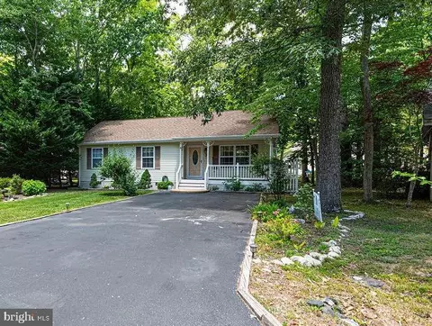 Other - 3 Evergreen Ct, Berlin, MD 21811 photo 3 of 12