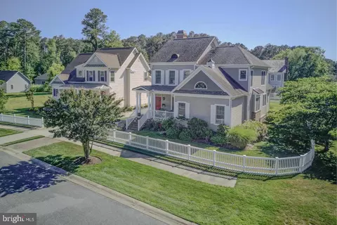 102 Park Side Cir, Berlin, MD 21811