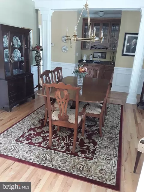 Dining - 102 Park Side Cir, Berlin, MD 21811 photo 1 of 2