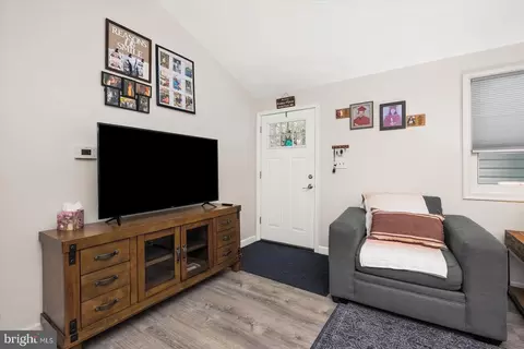 Living - 854 Ocean Pkwy, Berlin, MD 21811 photo 1 of 6