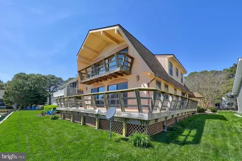 40 Lookout Pt, Berlin, MD 21811