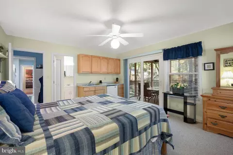 Bedroom - 94 High Sheriff Trl, Berlin, MD 21811 photo 9 of 10