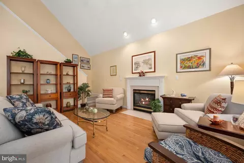 Living - 94 High Sheriff Trl, Berlin, MD 21811 photo 1 of 2