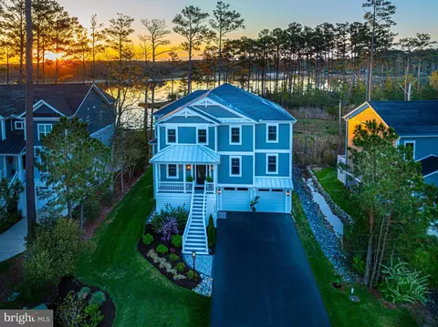 10526 War Dancer Ln, Berlin, MD 21811