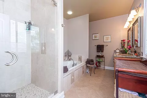 Bath - 23 Leigh Dr, Berlin, MD 21811 photo 12 of 17