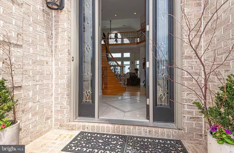 Entry Way - 23 Leigh Dr, Berlin, MD 21811 photo 20 of 31