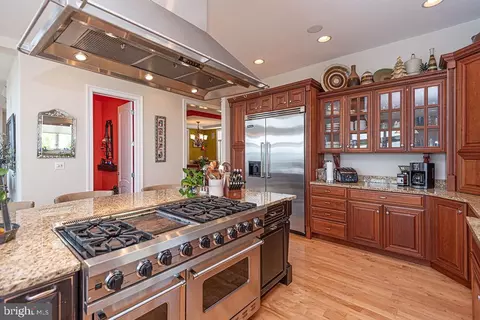 Kitchen - 23 Leigh Dr, Berlin, MD 21811 photo 6 of 10