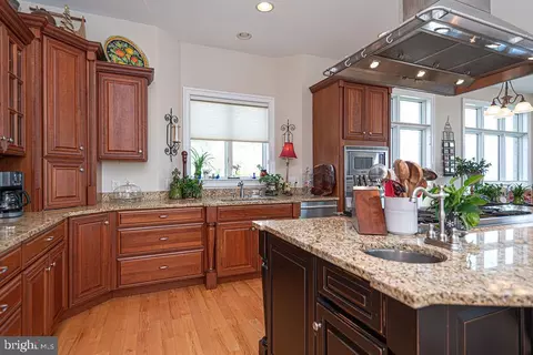 Kitchen - 23 Leigh Dr, Berlin, MD 21811 photo 10 of 10