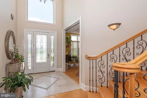 Entry Way - 23 Leigh Dr, Berlin, MD 21811 photo 25 of 31
