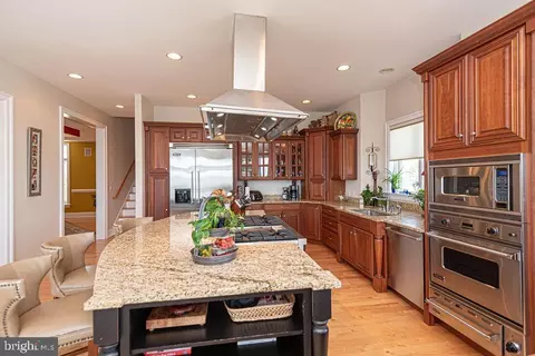 Kitchen - 23 Leigh Dr, Berlin, MD 21811 photo 5 of 10