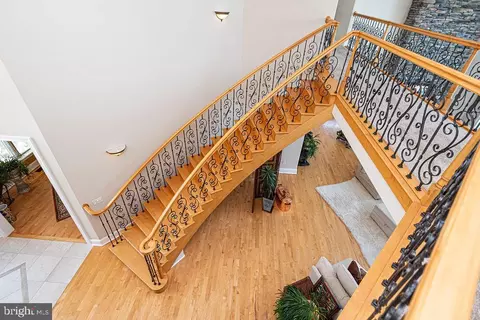 Entry Way - 23 Leigh Dr, Berlin, MD 21811 photo 9 of 31