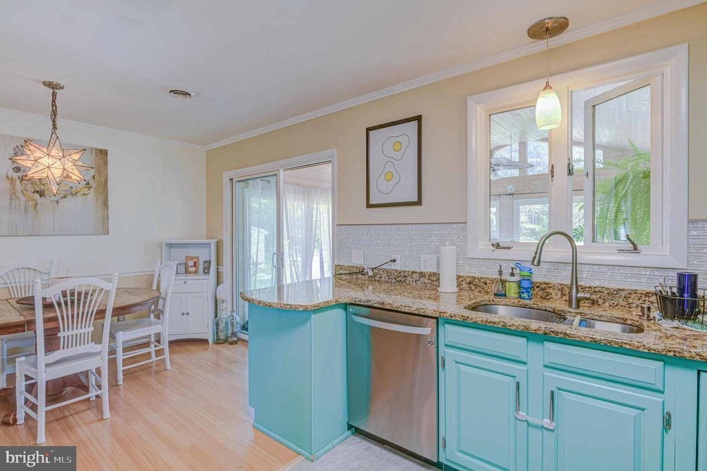 Kitchen - 10518 Cathell Rd, Berlin, MD 21811 photo 4 of 4