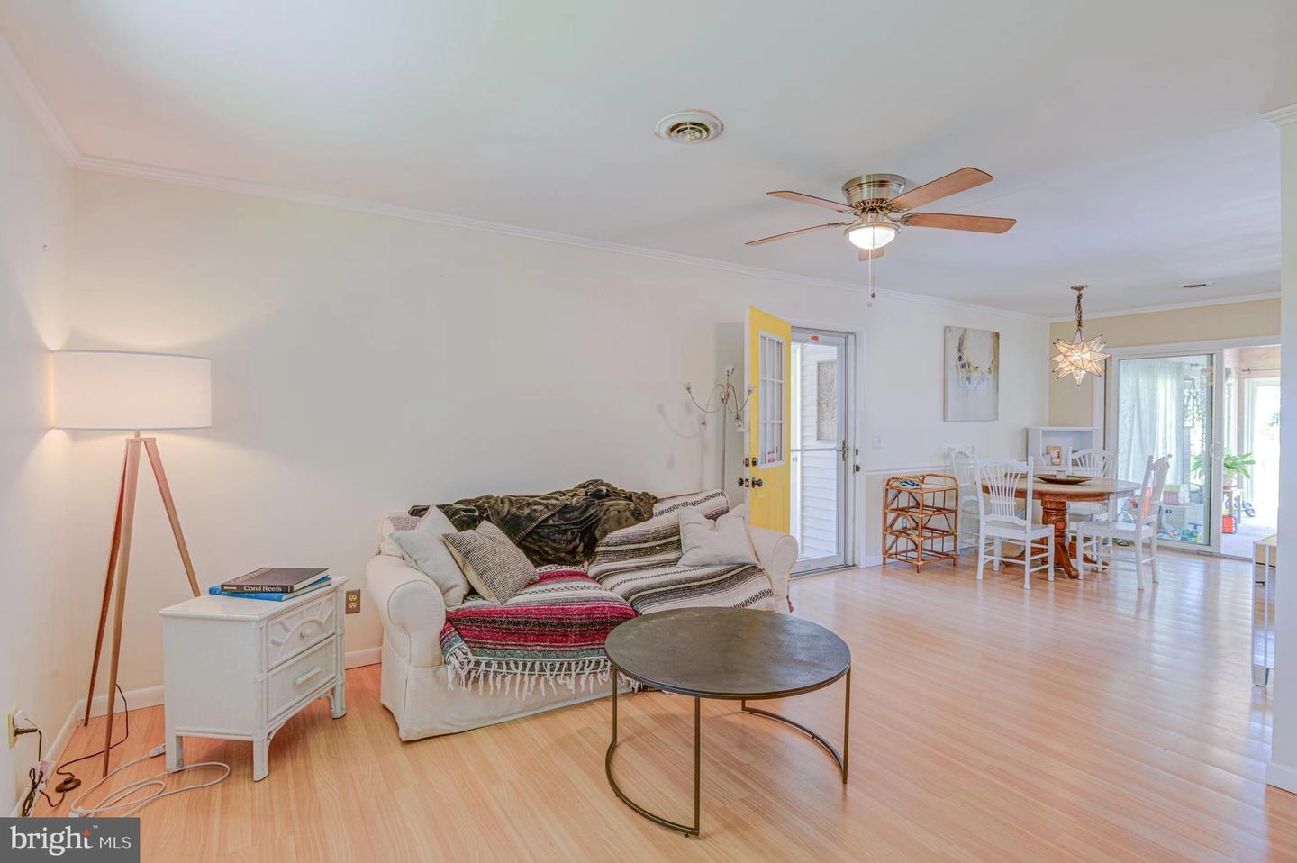 Living - 10518 Cathell Rd, Berlin, MD 21811 photo 2 of 4