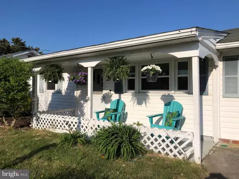 9100 E Biscayne Dr, Ocean City, MD 21842