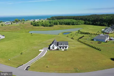 8236 Sea Biscuit Rd, Snow Hill, MD 21863