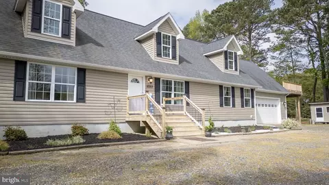 Exterior - 10317 Georgetown Rd, Berlin, MD 21811 photo 2 of 16