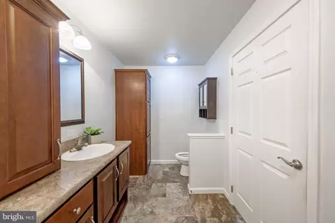 Bath - 10317 Georgetown Rd, Berlin, MD 21811 photo 1 of 5