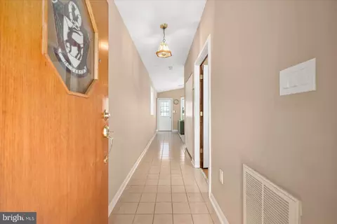 Entry Way - 29 Moonshell Dr, Berlin, MD 21811 photo 1 of 1