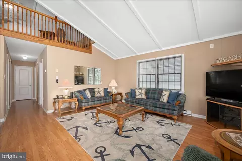 Living - 29 Moonshell Dr, Berlin, MD 21811 photo 3 of 7