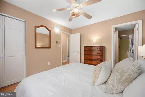 Bedroom - 29 Moonshell Dr, Berlin, MD 21811 photo 3 of 12
