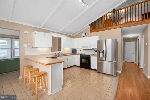 Kitchen - 29 Moonshell Dr, Berlin, MD 21811 photo 1 of 4