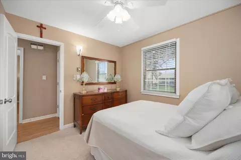 Bedroom - 29 Moonshell Dr, Berlin, MD 21811 photo 5 of 12