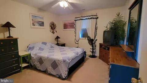 Bedroom - 6040 Basket Switch Rd, Snow Hill, MD 21863 photo 2 of 3