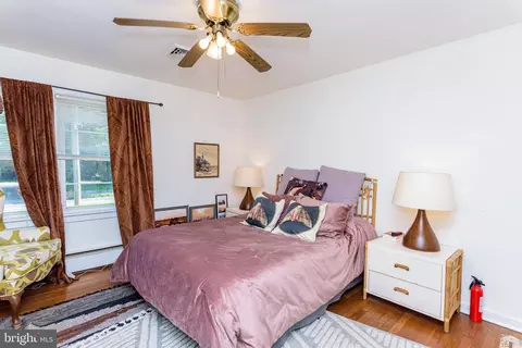 Bedroom - 302 N Main St, Berlin, MD 21811 photo 6 of 26