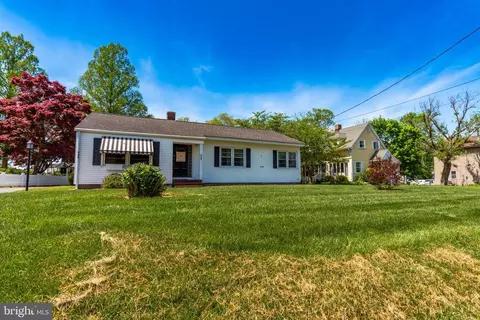 Exterior - 302 N Main St, Berlin, MD 21811 photo 9 of 23