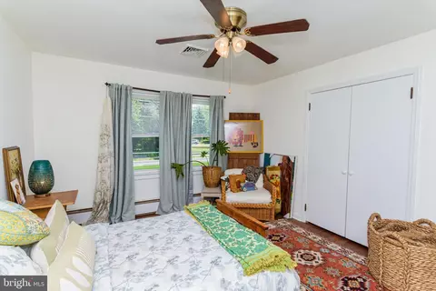 Bedroom - 302 N Main St, Berlin, MD 21811 photo 3 of 26