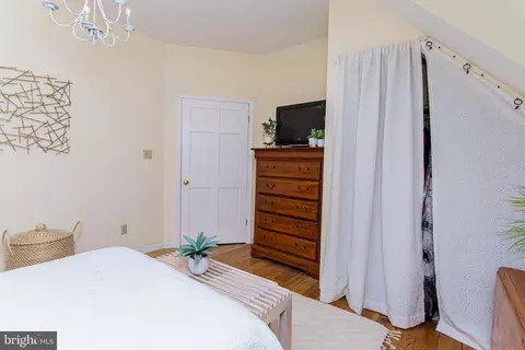 Bedroom - 304 N Main St, Berlin, MD 21811 photo 12 of 12