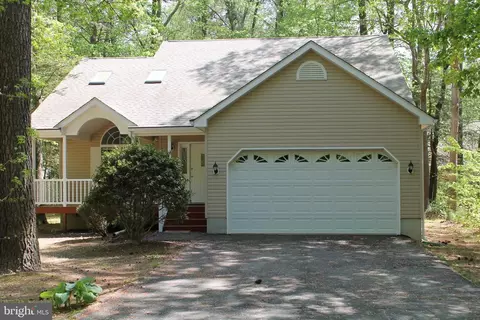 12 Liberty St, Ocean Pines, MD 21811