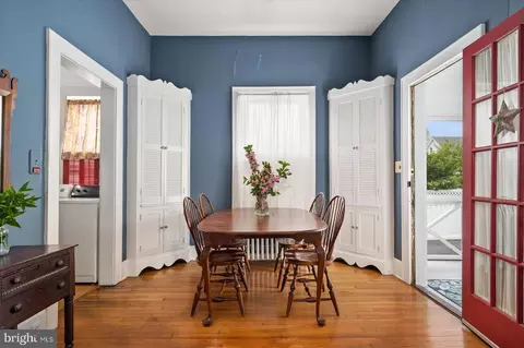 Dining - 4 4 A Washington St, Berlin, MD 21811 photo 6 of 6