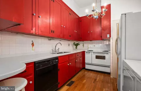 Kitchen - 4 4 A Washington St, Berlin, MD 21811 photo 2 of 4