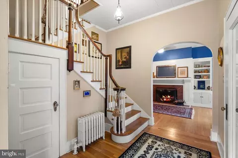 Entry Way - 4 4 A Washington St, Berlin, MD 21811 photo 4 of 27