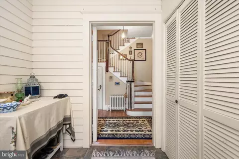 Entry Way - 4 4 A Washington St, Berlin, MD 21811 photo 1 of 27