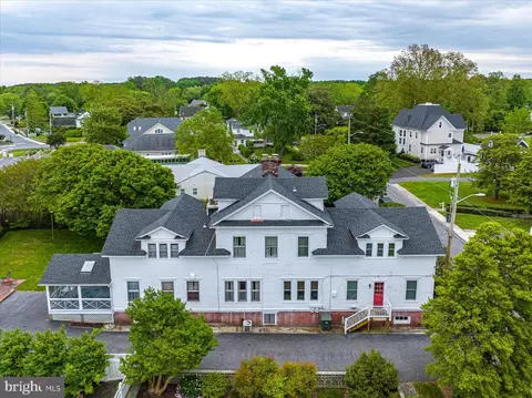 View/Area - 4 4 A Washington St, Berlin, MD 21811 photo 1 of 12