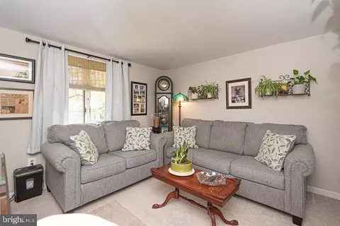 Living - 36 Juneway Ln, Ocean Pines, MD 21811 photo 2 of 3