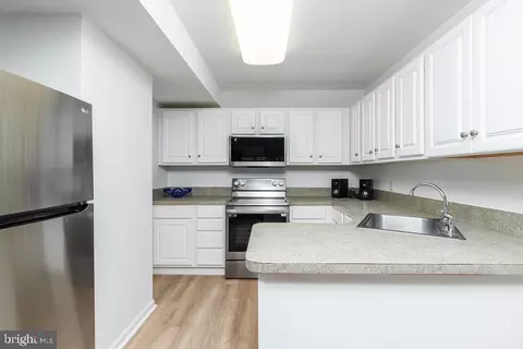Kitchen - 36 Juneway Ln, Ocean Pines, MD 21811 photo 5 of 6