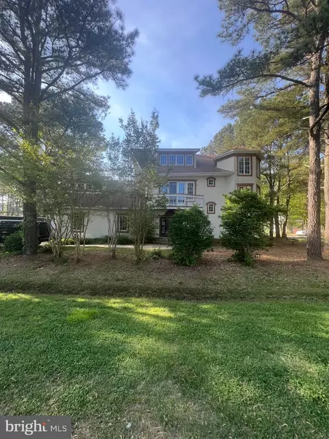 34 Bridgewater Rd, Berlin, MD 21811