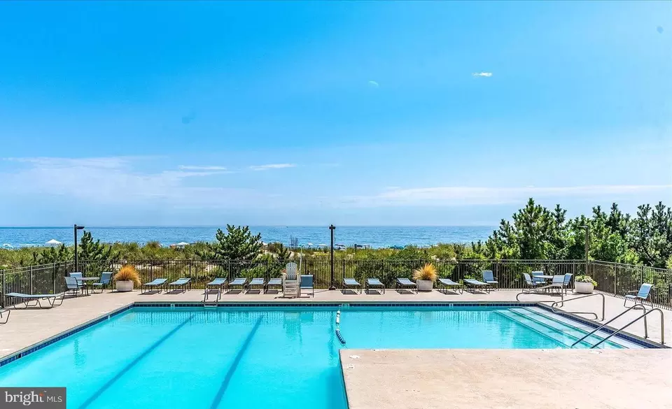 Exterior - 13110 Coastal Hwy #809, Ocean City, MD 21842 photo 3 of 3