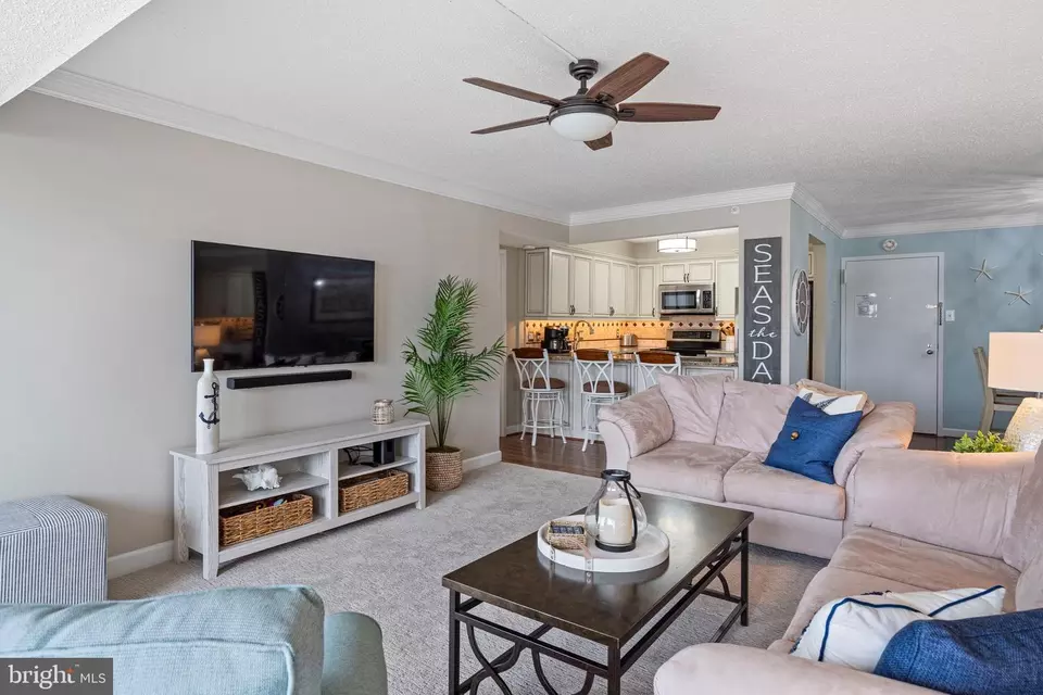 Living - 13110 Coastal Hwy #809, Ocean City, MD 21842 photo 3 of 4