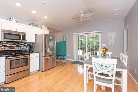8 Saint Martins Ln, Berlin, MD 21811 photo 14